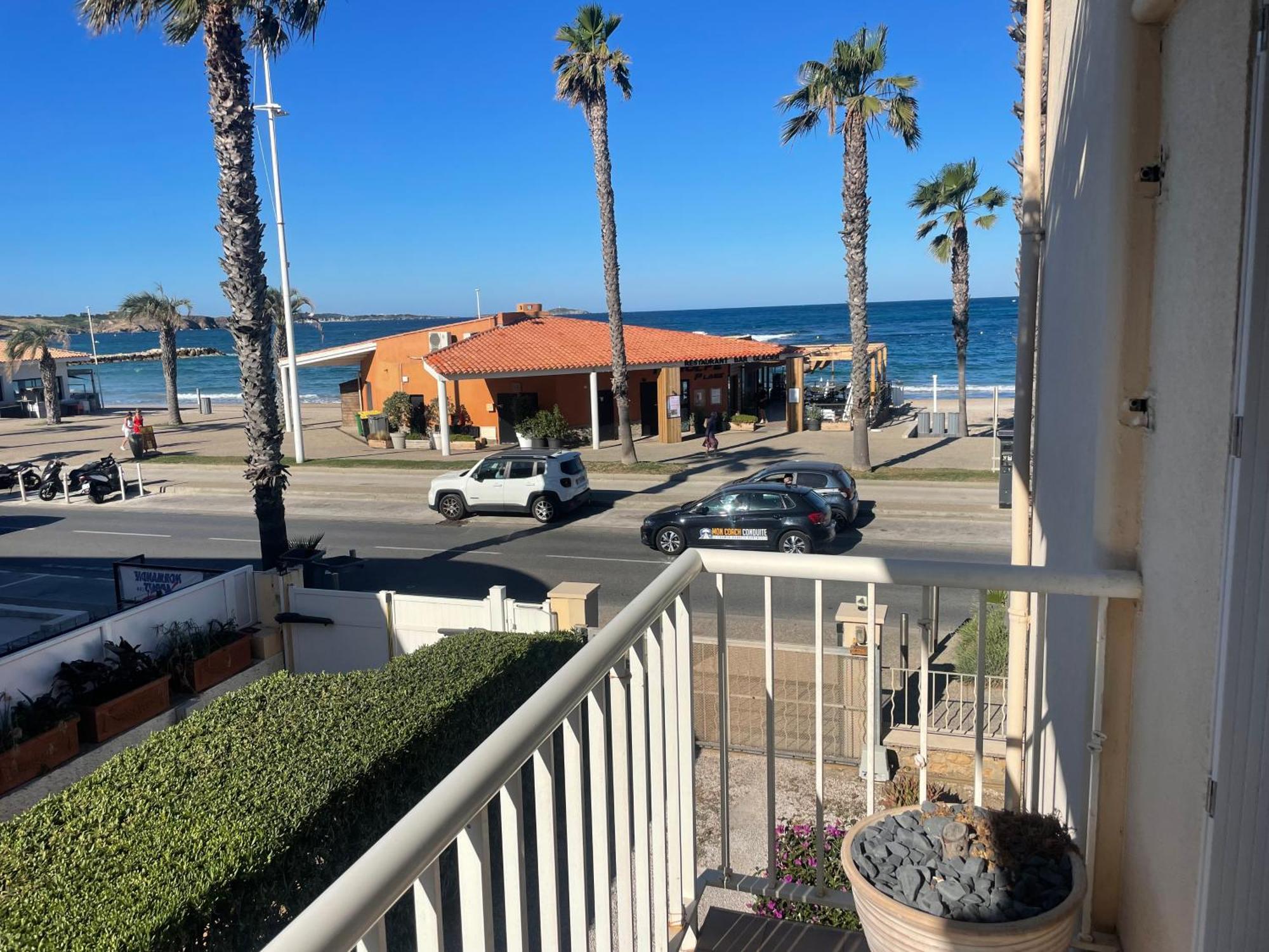 Apartment La
